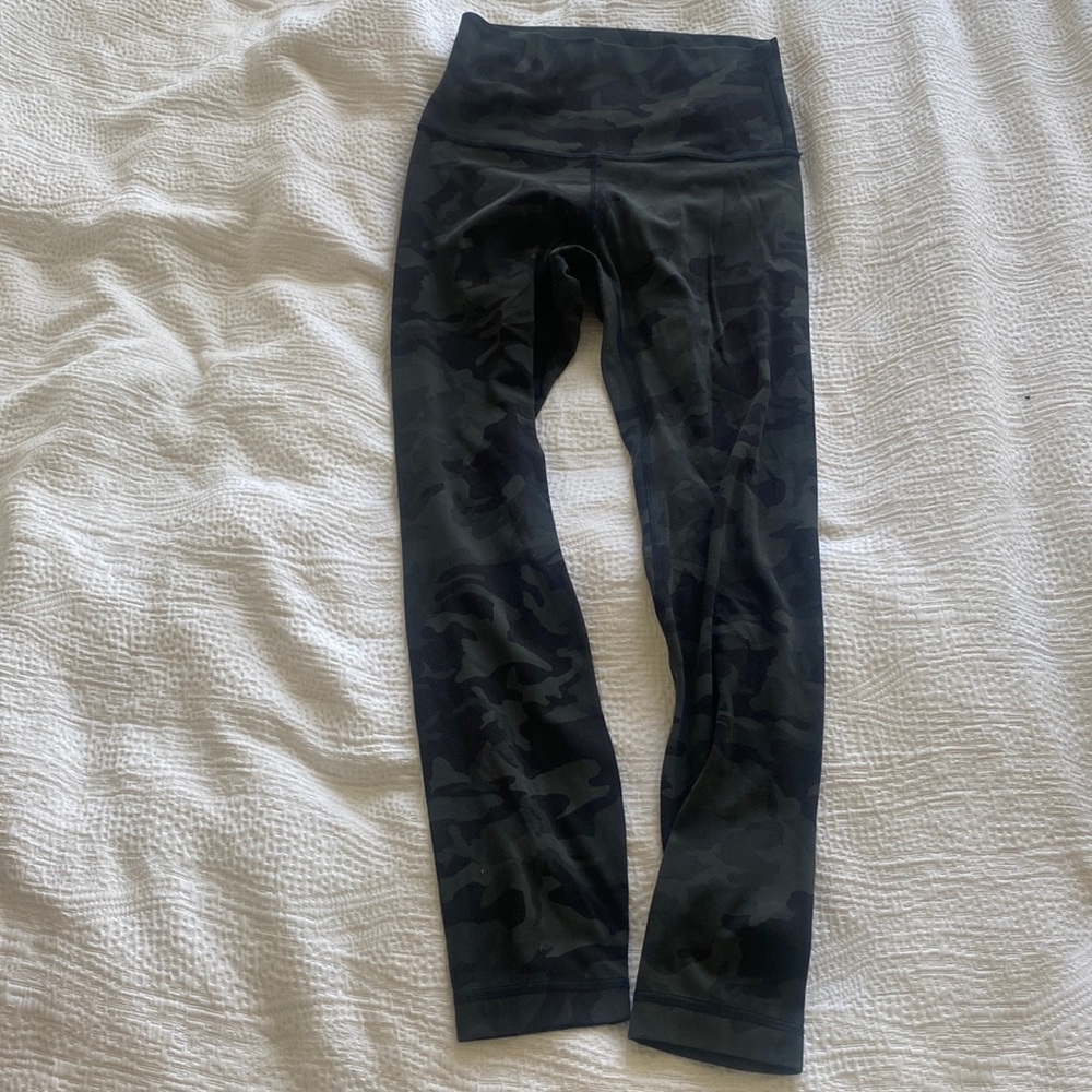 Lululemon Align Legging Size 4 - Green Camo